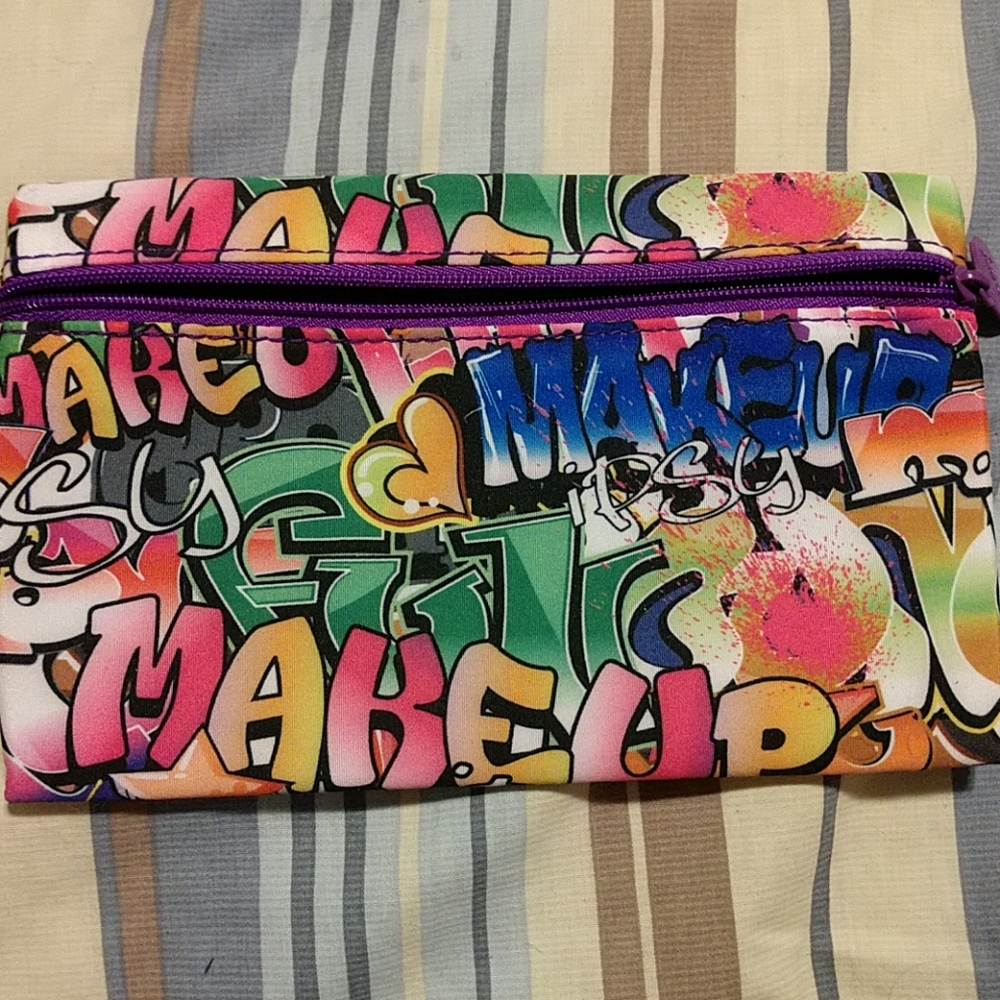 Ipsy cosmetic bags - Picture 2 of 8
